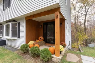 15 Cherokee Rd, Holland, MA 01521 - Photo 4