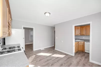 62 W 3rd Street #1, Lowell, MA 01850 - Photo 12