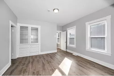 62 W 3rd Street #1, Lowell, MA 01850 - Photo 6