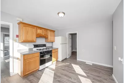 62 W 3rd Street #1, Lowell, MA 01850 - Photo 14