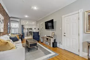 192 W Fifth St, Boston, MA 02127 - Photo 2