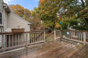225 Howard St, Melrose, MA 02176 - Photo 28