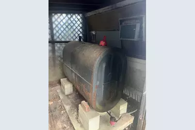 26 Lark Drive, Chicopee, MA 01020 - Photo 12