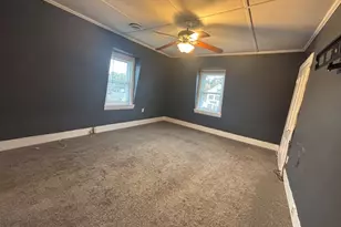 127 Court St, Plymouth, MA 02360 - Photo 10