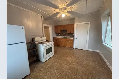 127 Court Street #3, Plymouth, MA 02360 - Photo 2