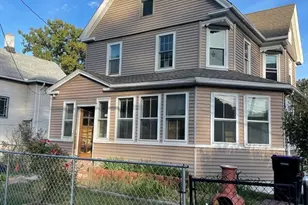 958 Main St, Holyoke, MA 01040 - Photo 1