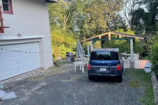 958 Main St, Holyoke, MA 01040 - Photo 18