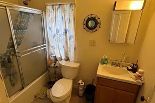 958 Main St, Holyoke, MA 01040 - Photo 14