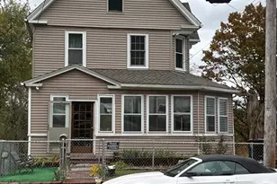 958 Main St, Holyoke, MA 01040 - Photo 2