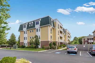 39 Fayette St #102, Quincy, MA 02171 - Photo 2