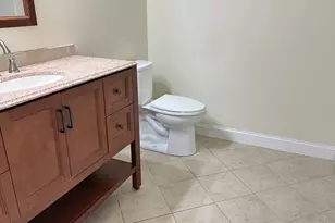 39 Fayette St, Quincy, MA 02171 - Photo 12