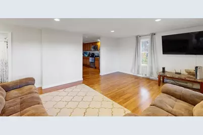 5-B Swan Ave, Worcester, MA 01602 - Photo 2