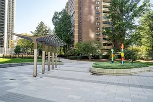 9 Hawthorne Pl, Boston, MA 02114 - Photo 30
