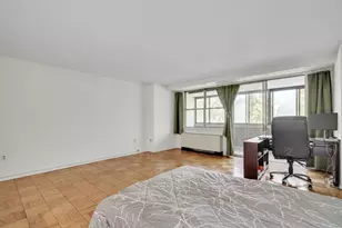 9 Hawthorne Pl, Boston, MA 02114 - Photo 18