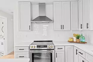 19 Ford Pl, Scituate, MA 02066 - Photo 6