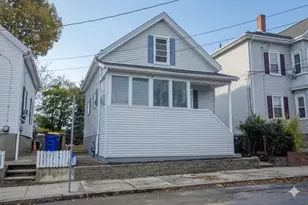 616 Woodman St, Fall River, MA 02724 - Photo 4