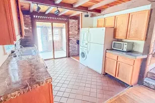 25 Vineyard Meadow Farms Rd, West Tisbury, MA 02575 - Photo 10