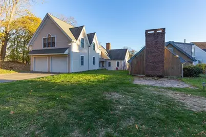 129-1/2 Summer St, Plymouth, MA 02360 - Photo 10