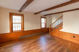 129-1/2 Summer St, Plymouth, MA 02360 - Photo 2