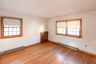 129-1/2 Summer St, Plymouth, MA 02360 - Photo 6