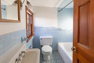 129-1/2 Summer St, Plymouth, MA 02360 - Photo 10