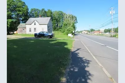 424 Winthrop, Taunton, MA 02780 - Photo 2