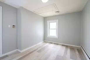 716 Lawrence St, Lowell, MA 01852 - Photo 8