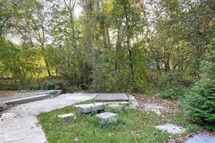 125 Maple St, Carlisle, MA 01741 - Photo 24