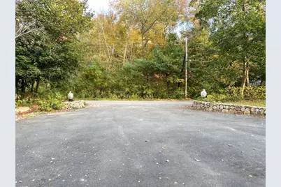 125 Maple St, Carlisle, MA 01741 - Photo 2