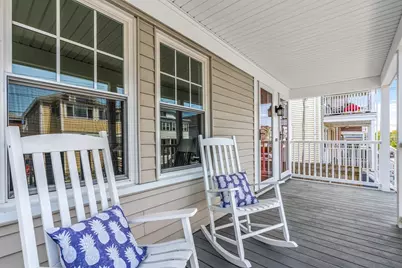 44-46 Woods Ave #44, Somerville, MA 02144 - Photo 4