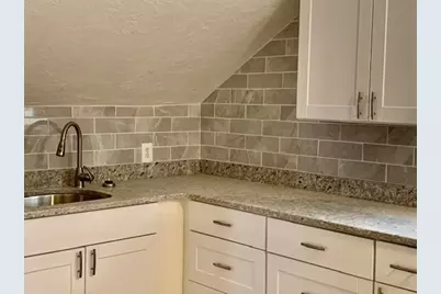 8 Boylston #2R, Worcester, MA 01605 - Photo 2