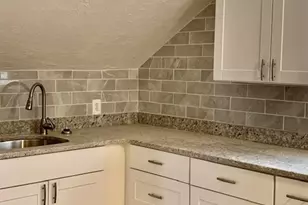 8 Boylston, Worcester, MA 01605 - Photo 2