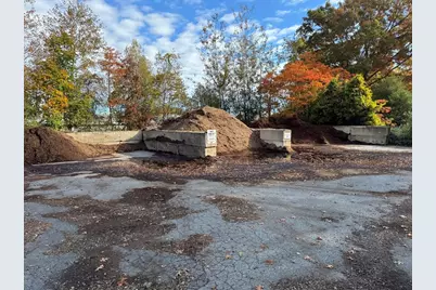 819 Main Rd, Westport, MA 02790 - Photo 2