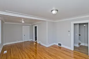 52 Orange St, Westfield, MA 01085 - Photo 6