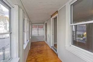 956 Dwight St, Holyoke, MA 01040 - Photo 2