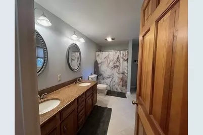 220 Erin Rd, Taunton, MA 02718 - Photo 32