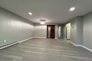 1186 Worcester Rd, Framingham, MA 01702 - Photo 6