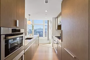 100 Lovejoy Wharf, Boston, MA 02114 - Photo 12
