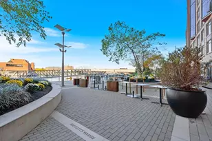 100 Lovejoy Wharf, Boston, MA 02114 - Photo 40