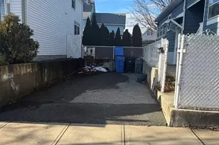 310 Lowell, Somerville, MA 02145 - Photo 20