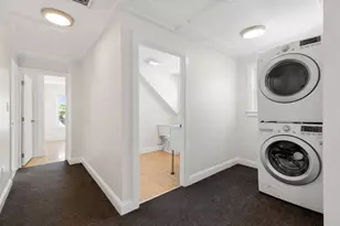 9 Foster St, Gloucester, MA 01930 - Photo 14