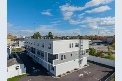 889-895 Grinnell St. #7, Fall River, MA 02721 - Photo 32