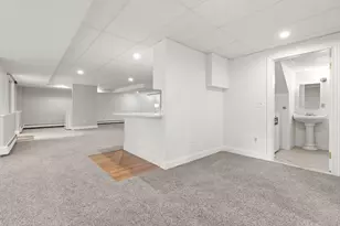 10 Deer Hill Farm Rd, Essex, MA 01929 - Photo 14