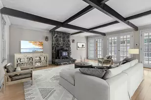 85 Fisher St, Medway, MA 02053 - Photo 8