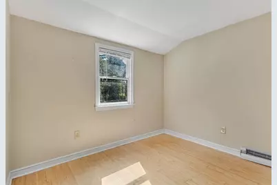 85 Fisher St, Medway, MA 02053 - Photo 18