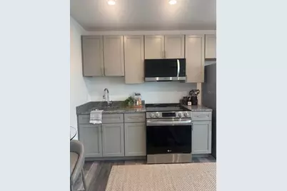 585 Essex St #PH 517, Lynn, MA 01902 - Photo 4