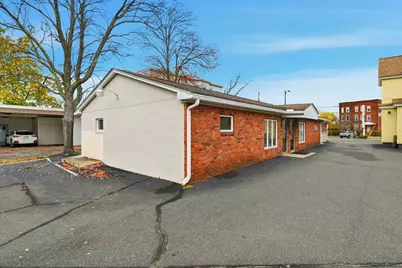 641 Grattan St, Chicopee, MA 01020 - Photo 16