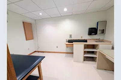 830 Main St #1, Melrose, MA 02176 - Photo 24