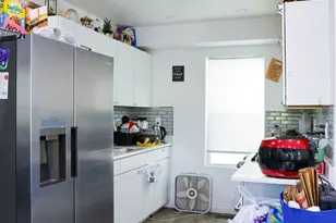 84 Cambridge St, Lowell, MA 01851 - Photo 12