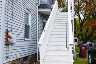 84 Cambridge St, Lowell, MA 01851 - Photo 4